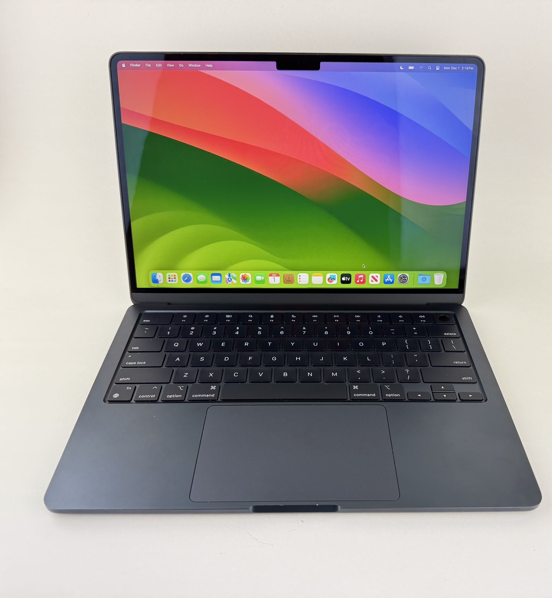 MacBook Air M2 512GB - Open Box 10/10 - Apple Store Warranty