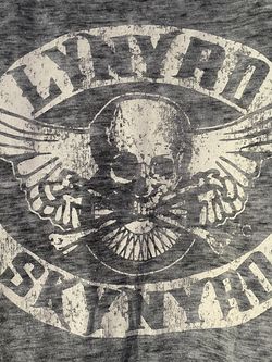 AUTHENTIC Lynyrd Skynyrd Women’s Medium Muscle Tank