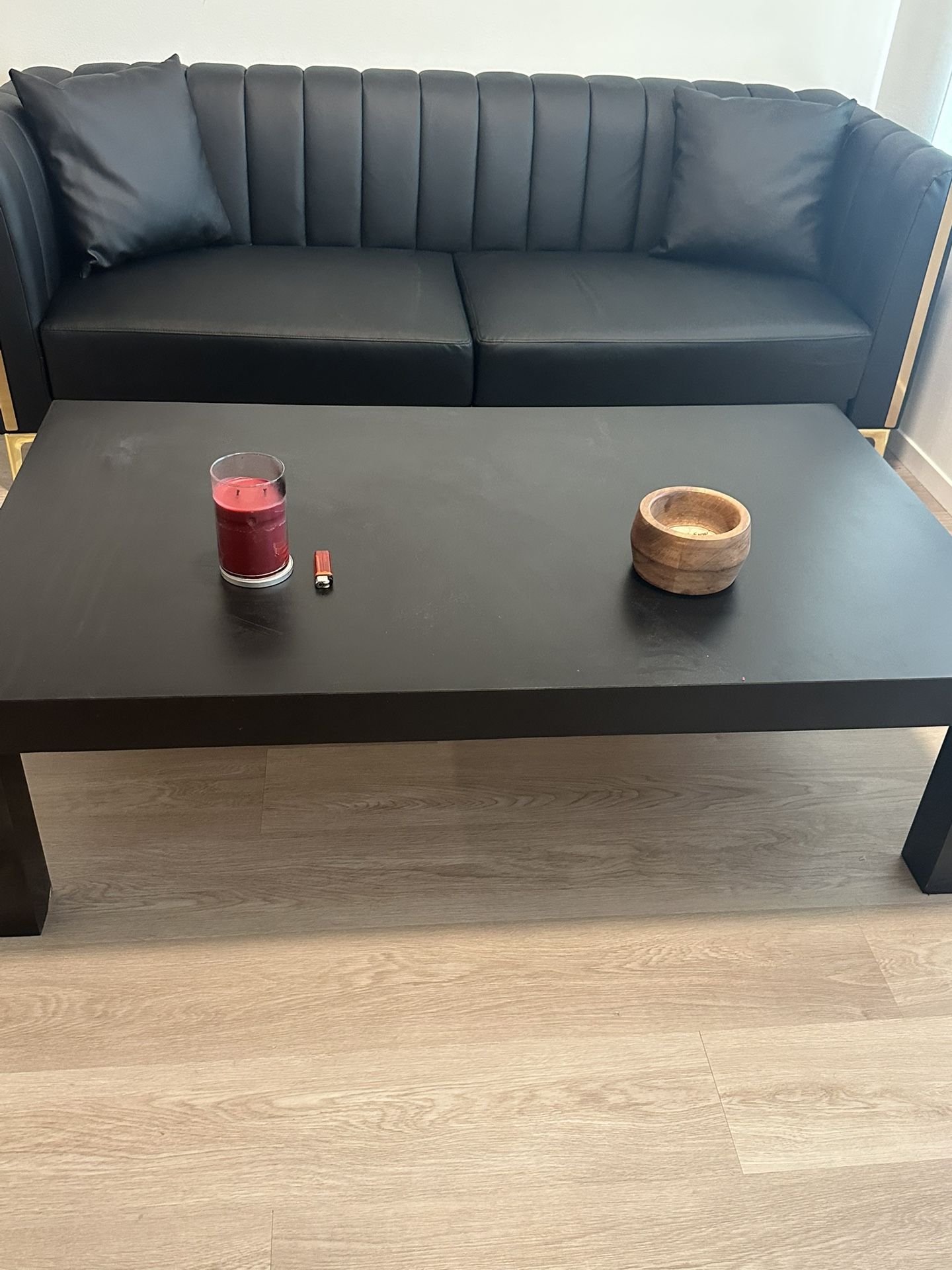 Free Black Table