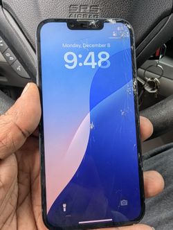 Apple iPhone 14 128GB for AT&T Cricket H2O. Has Crack on Front & back glass. Battery 88%. 