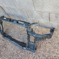 HYUNDAI ELANTRA OEM RADIATOR SUPPORT