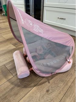 Mambo baby pink float