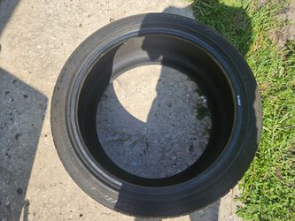 295/35R21