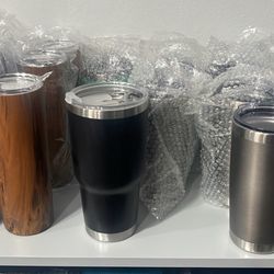 Insulated Tumblers 16 Of Them
