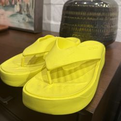 CROC Thong wedges 