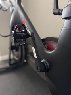 Peloton Bike PL-01 Excellent Condition with Ex - Milpitas, CA