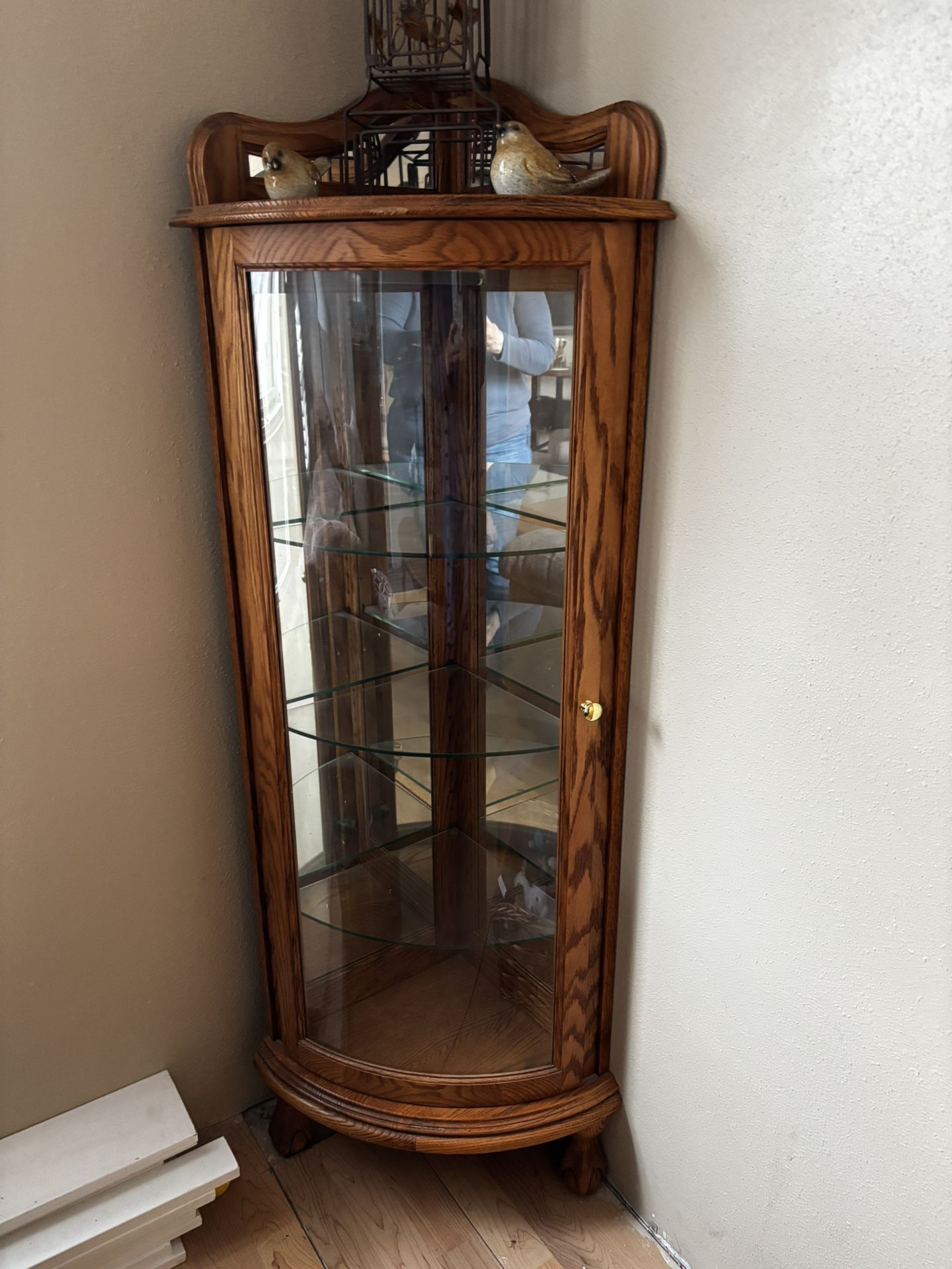 Corner Curio Cabinet 