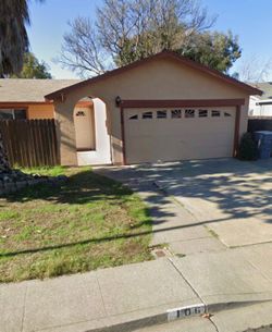 3beds, 2baths house for rent!