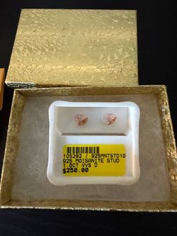 925 Moissanite stud earrings
