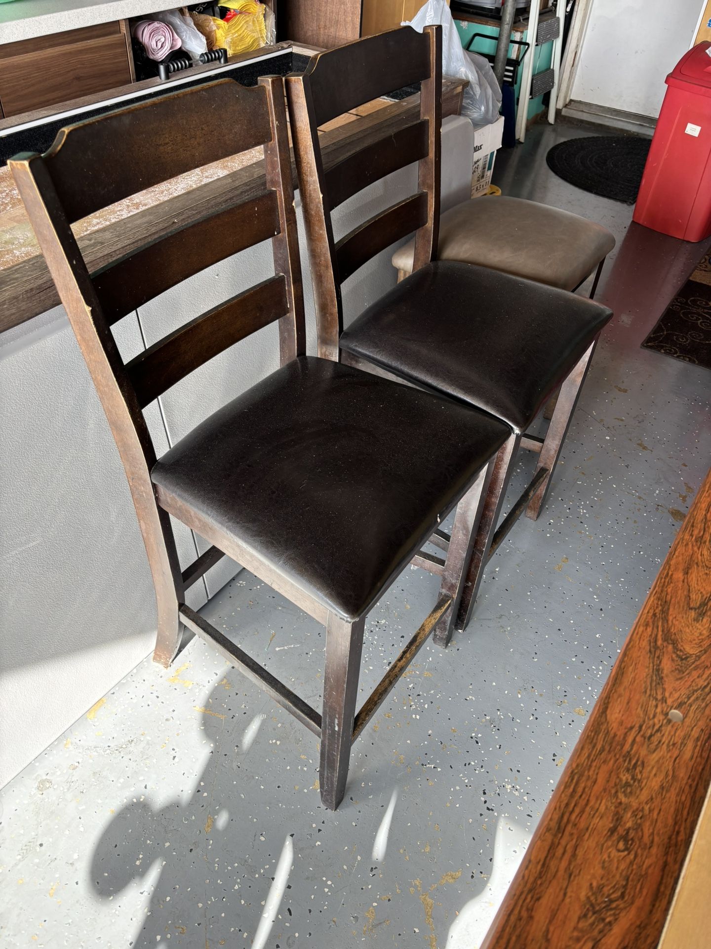 Bar Stools And Chairs