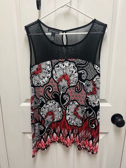 Top size XL. $3