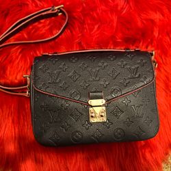 Louis Vuitton Authentic 