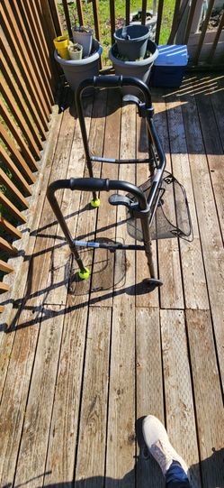 Sturdy Walker With Front Basket – Ready to Use