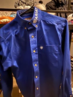 Ariat long sleeve