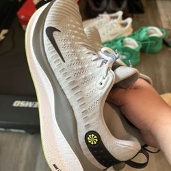 Men’s Nike Infinity RN 4 Size 14