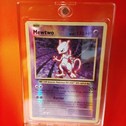 Pokemon Mewtwo Holographic 2016