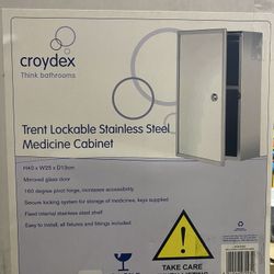 Croydex WC846005 Trent Stainless Steel Lockable Medicine Cabinet