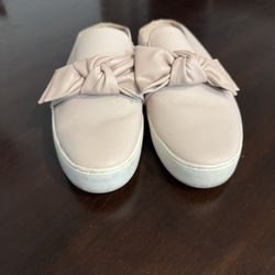 Michael Kors Blush Mules with Bow Detail Size 8.5
