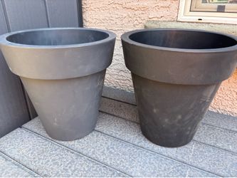 Plant Pots (see description)