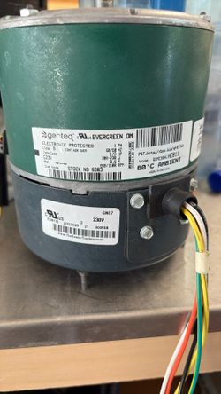 Condenser fan motor