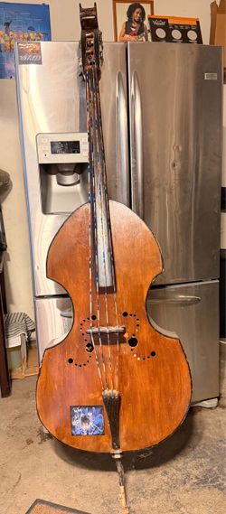 Tololoche / Stand up bass