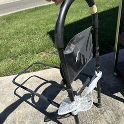 Bed handle for support