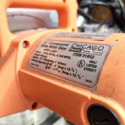 Chicago 12 Inch Sliding Miter Saw
