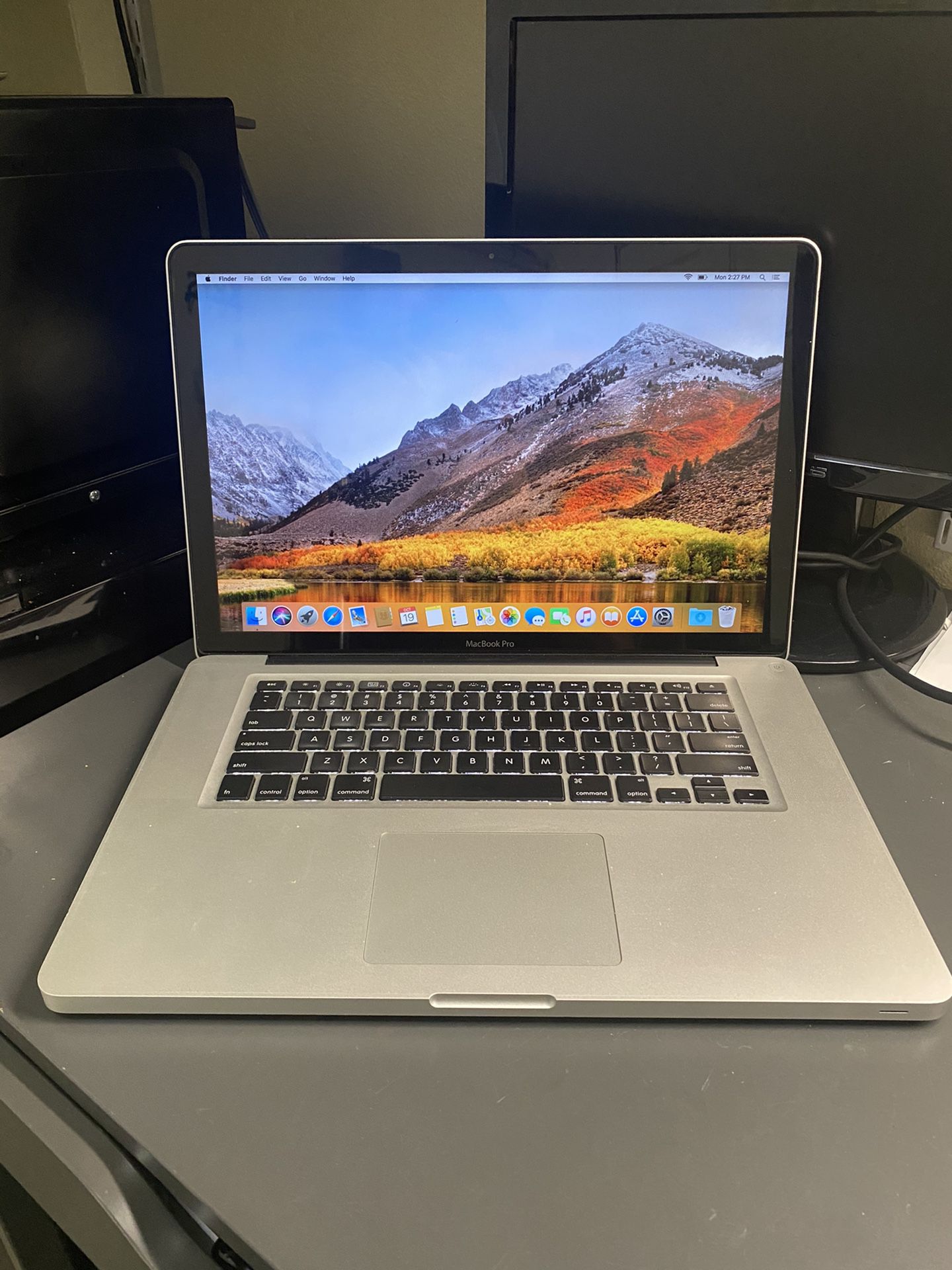 2010 MacBook Pro 15-inch core i7, 4GB Ram, 160GB HDD, parts or repair only