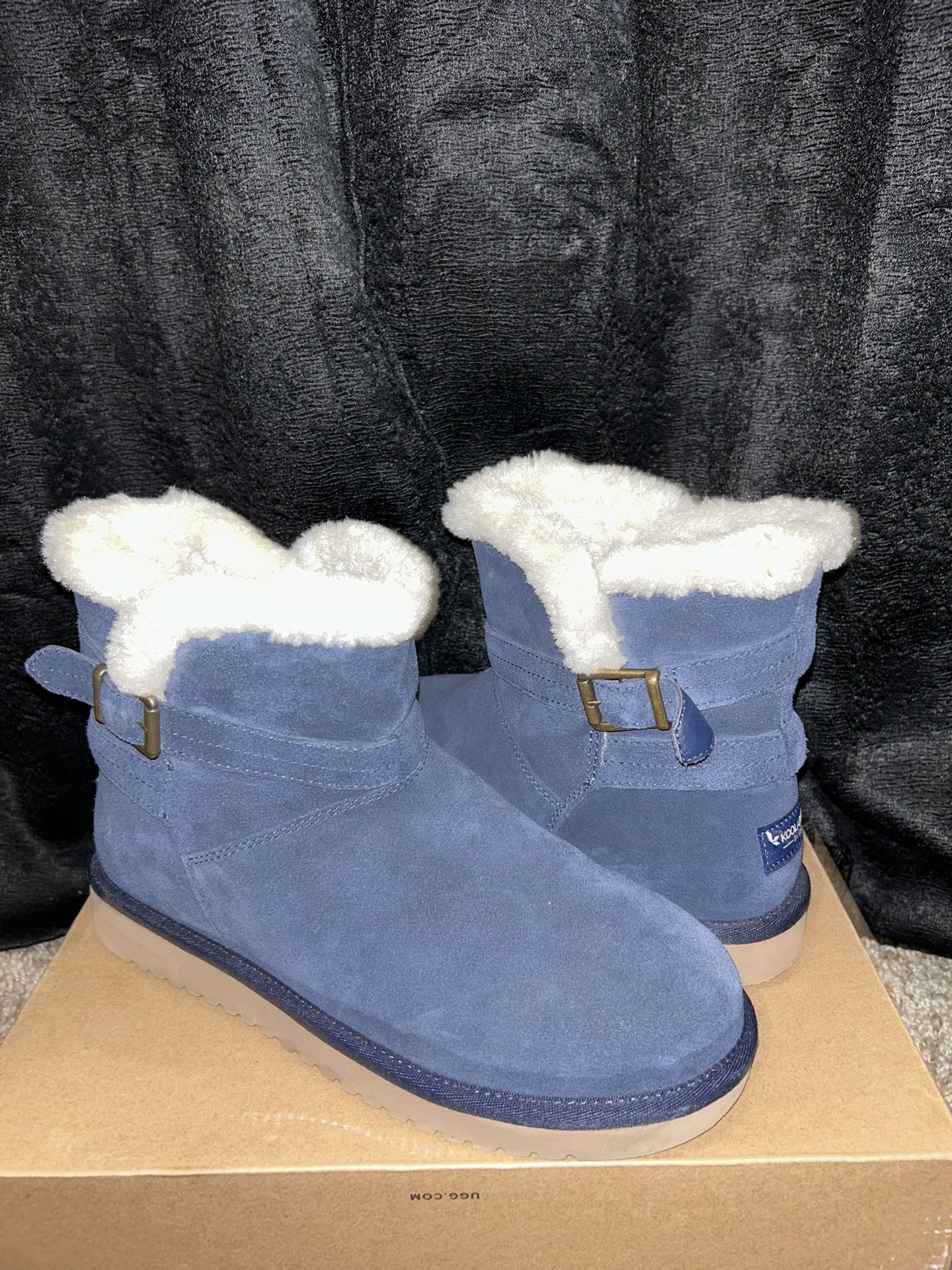 Koolaburra Boots (womens size 9)