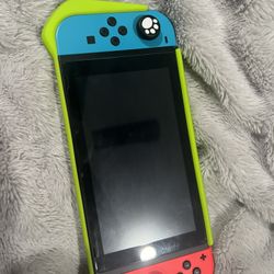 Nintendo Switch only used a month