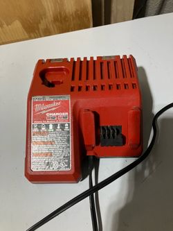 Milwaukee m12 and m18 charger