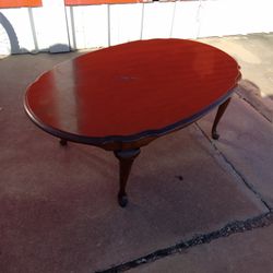 Coffee Table $30 dlls. 