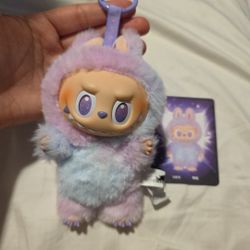 Labubu V3 