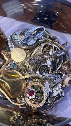 Mixed Scrap Jewelry Lot