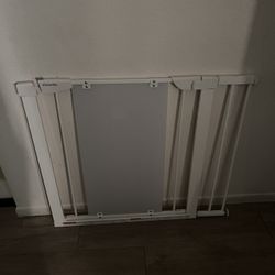 Even Flo Easy Walk Thru Clear Gate 