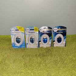 4 Febreze Small Space