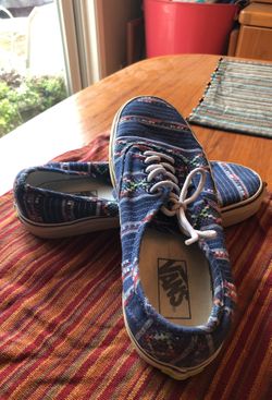 Vans size men’s 7.5 women’s 9 Cute lightly worn!