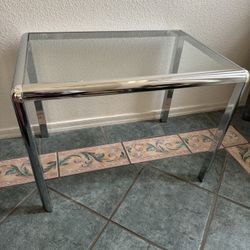 Nightstand or Coffee Table, Removable Glass Top, Excellent Condition, 26”W, 18”D, 19”H
