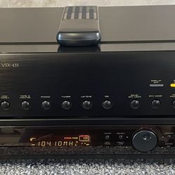 Powerful Pioneer VSX-455 With Remote 