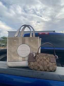 Coach purse and wristlet set