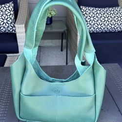 Portland Leather Medium Madison