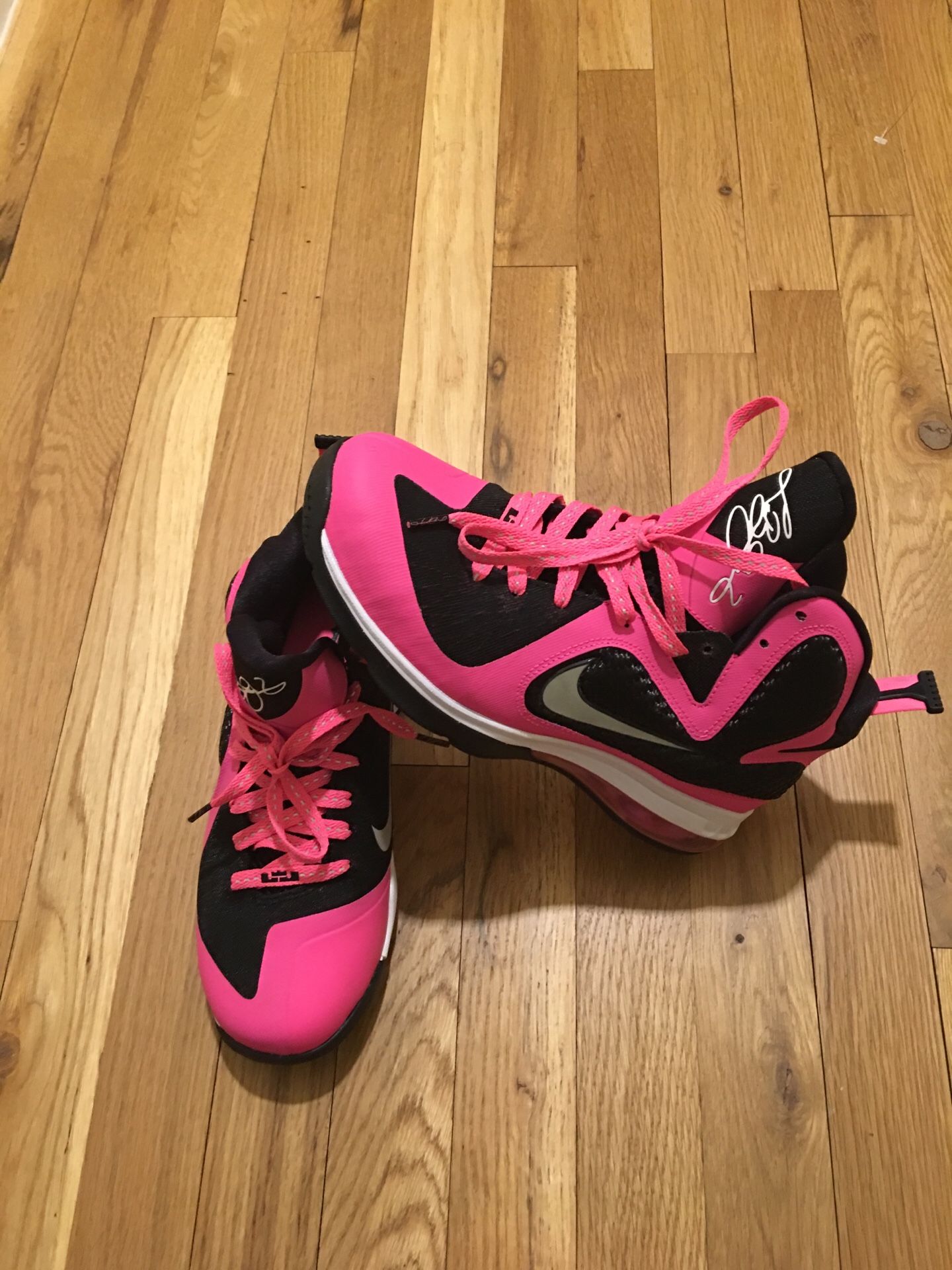Lebron 9s size 8.5 women’s an 7y,All Products : American Fashion Style Bags On Sale