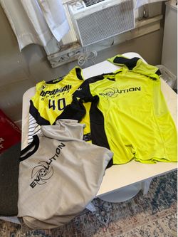 KIDS SOCCER SHIRTS SIZE LARGE