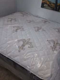 Stearns and foster king firm mattress