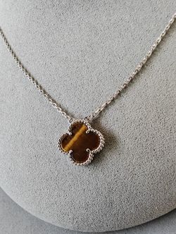 VCA Clover Tiger Eye Necklace 