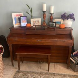 Baldwin Piano