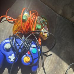 Nintendo Switch Controllers