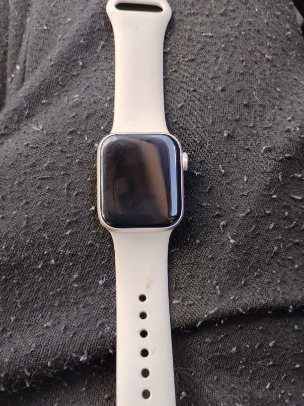 Apple Watch SE