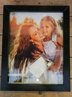 14 x 18 inch picture frame missing back