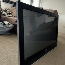 Samsung 40” TV